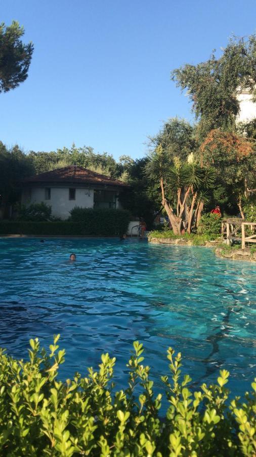 Sorrento Home E Flat Park And Pool Exterior foto